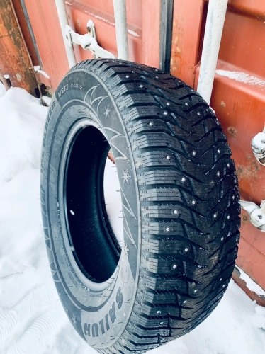 фото протектора и шины Ice Blazer WST3 Шина Sailun Ice Blazer WST3 225/60 R16 98T