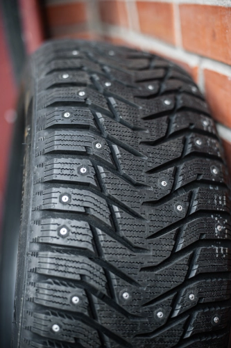 фото протектора и шины Ice Blazer WST3 Шина Sailun Ice Blazer WST3 225/60 R16 98T