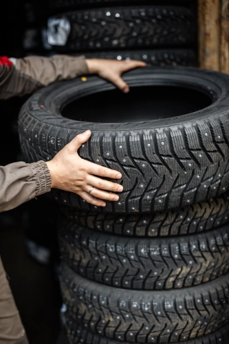 фото протектора и шины Ice Blazer WST3 Шина Sailun Ice Blazer WST3 225/60 R16 98T